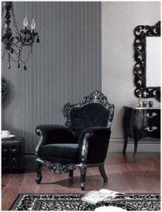 L’art baroque, né en Italie durera cinq siècles et donnera quelques chefs d’œuvre, il continue aujourd’hui d’inspirer designers et décorateurs. Le baroque moderne compte beaucoup d’admirateurs et de nombreuses sociétés ont à leurs catalogues des reproductions de meubles baroques ou des gammes de produits d’inspiration baroque.