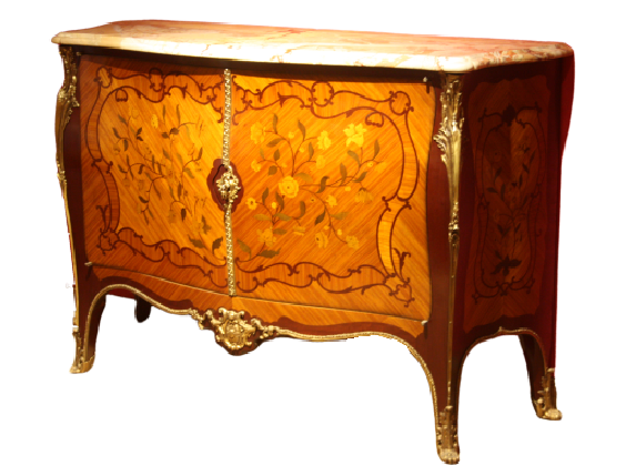 Buffet de style Louis XV aux lignes galbées